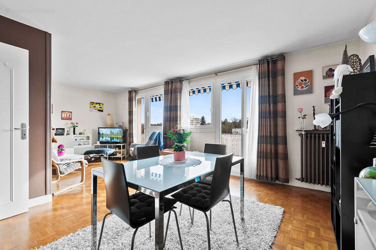 Appartement Saint Germain En Laye 4 pièces 75 m2 - photo 4
