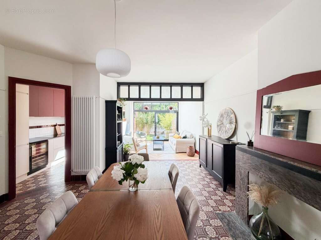Maison à MARCQ-EN-BAROEUL