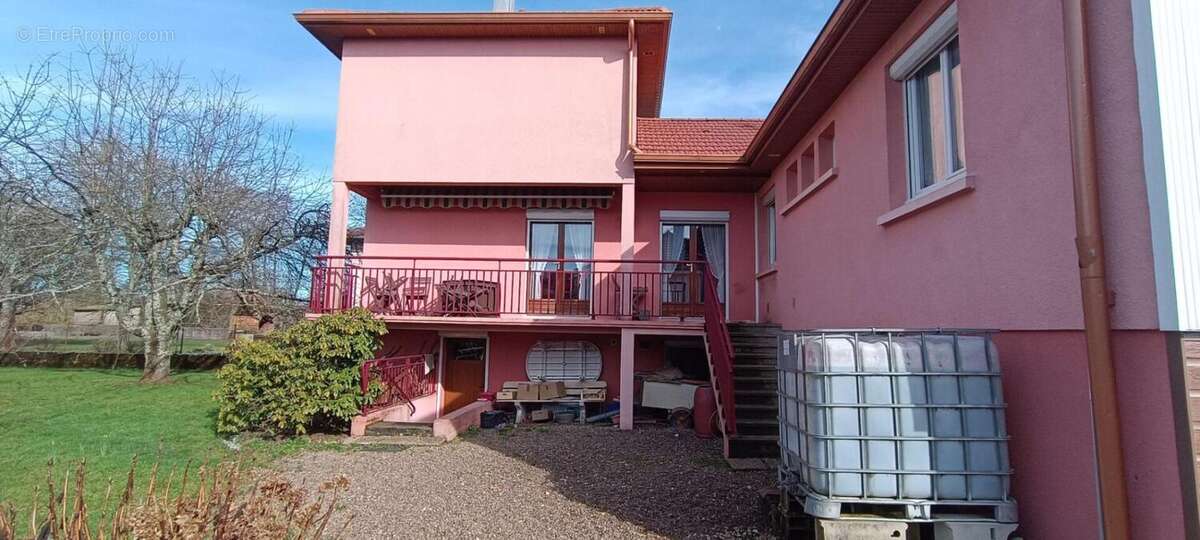 Maison à SAINT-SAUVEUR