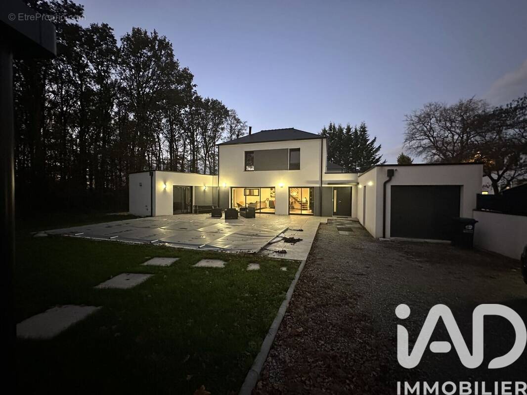 Photo 1 - Maison à LIGNE