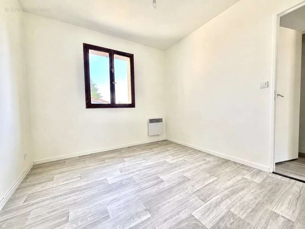 GRAVIGNY - Maison F5 de 88 m2 - photo 6