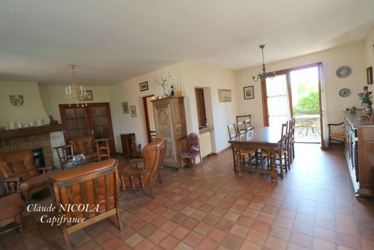 Maison à vendre 7 pièces BOURG DE PEAGE (26) - photo 6