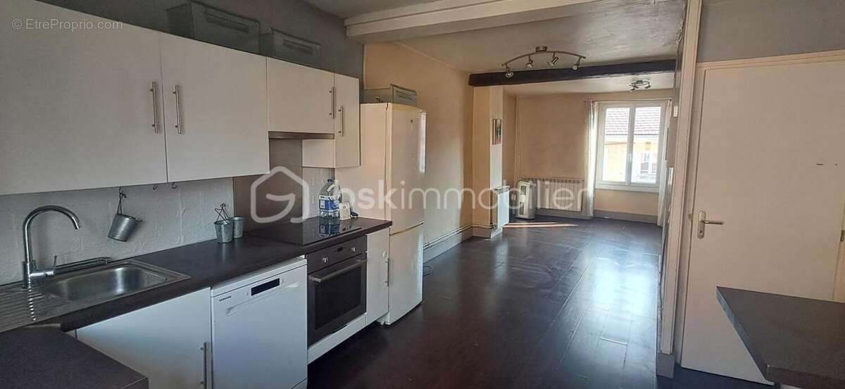 Appartement à RIVES