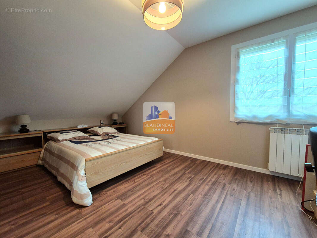 Limitrophe pont saint martin - reze - bouguenais, maison familiale 5 ch - 154 m² hab - 451 m² parcelle - garage - photo 14