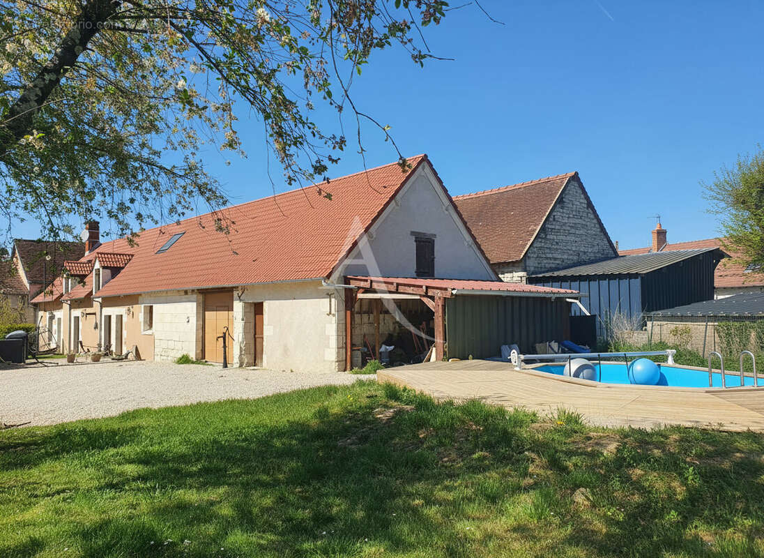 Maison à LYE