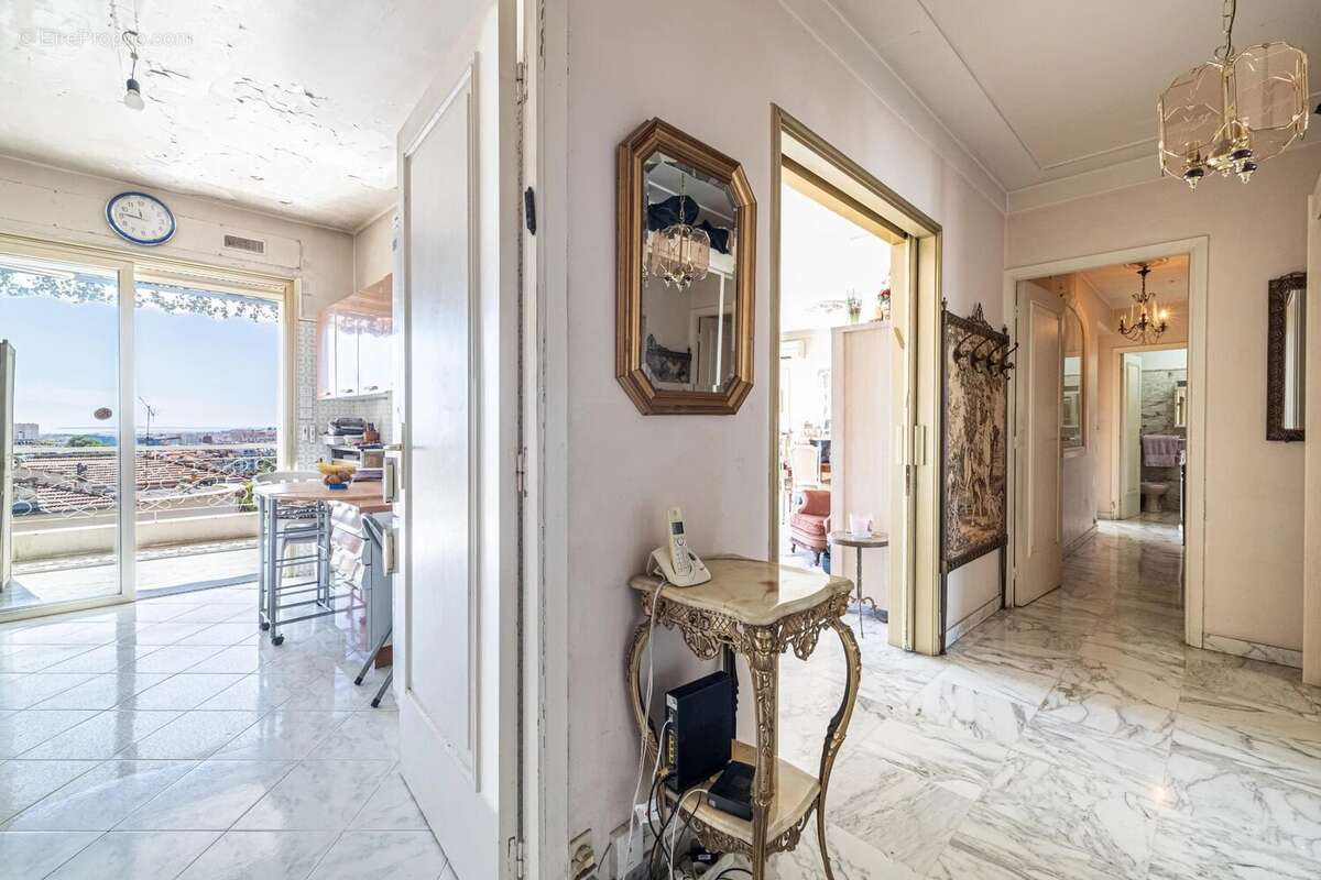 Appartement à NICE
