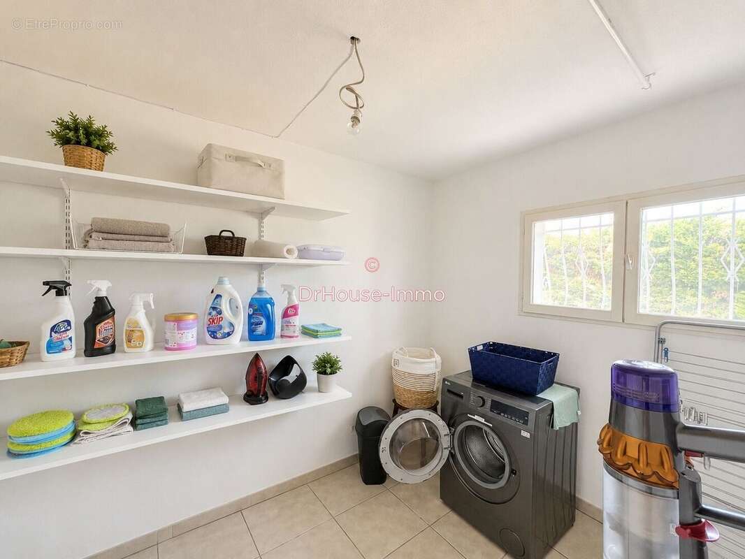 Maison 280 m² à Lezignan-Corbieres  - photo 18