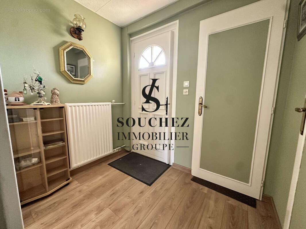 Maison 87 m² à Saint-Laurent-Blangy  - photo 7