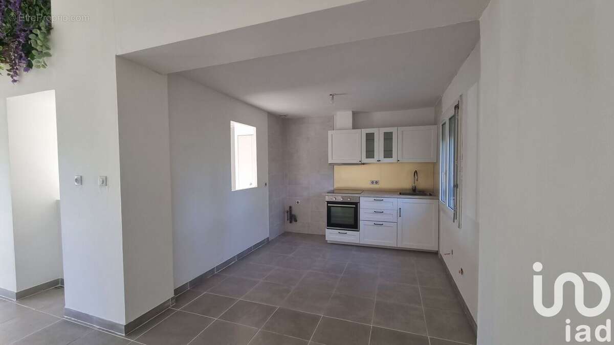 Photo 5 - Maison à LA CHAPELLE-SUR-AVEYRON