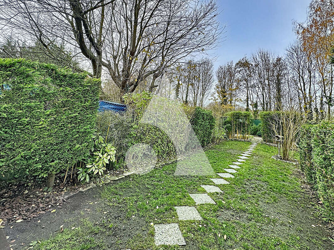 Maison à FRESNES-SUR-ESCAUT