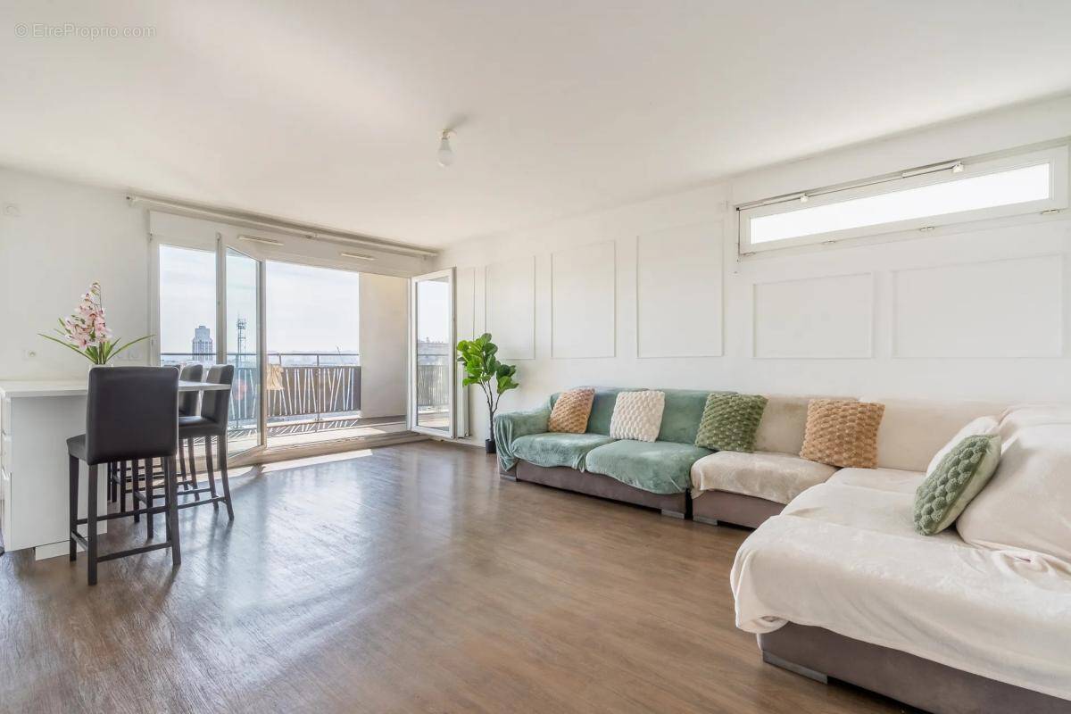 Appartement à BOBIGNY