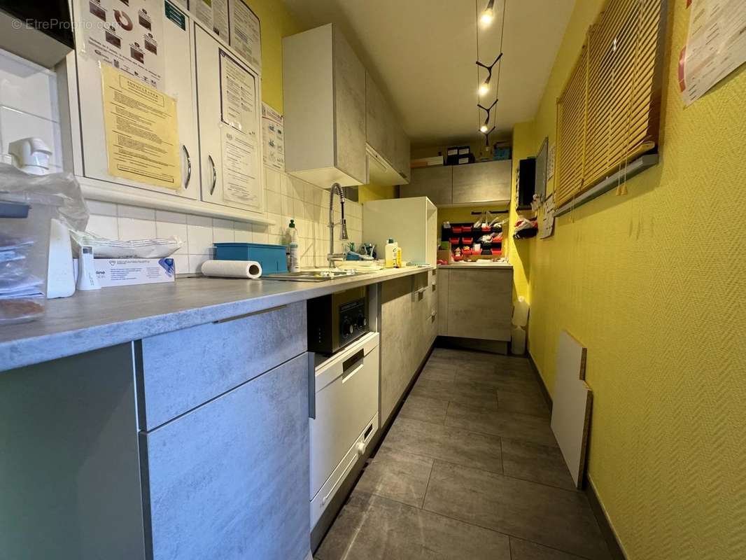 Commerce à WALINCOURT-SELVIGNY