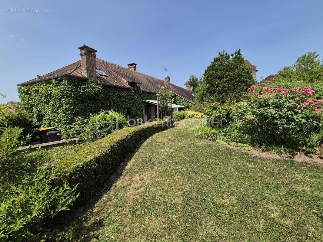Maison à BOISMORAND