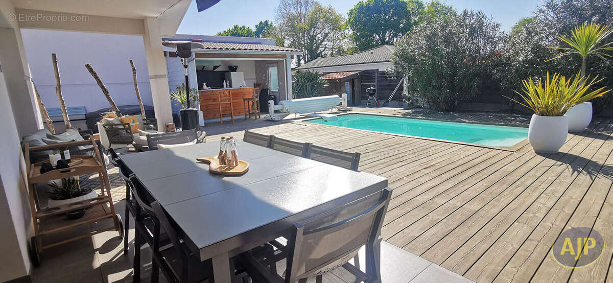 Maison à LEGE-CAP-FERRET