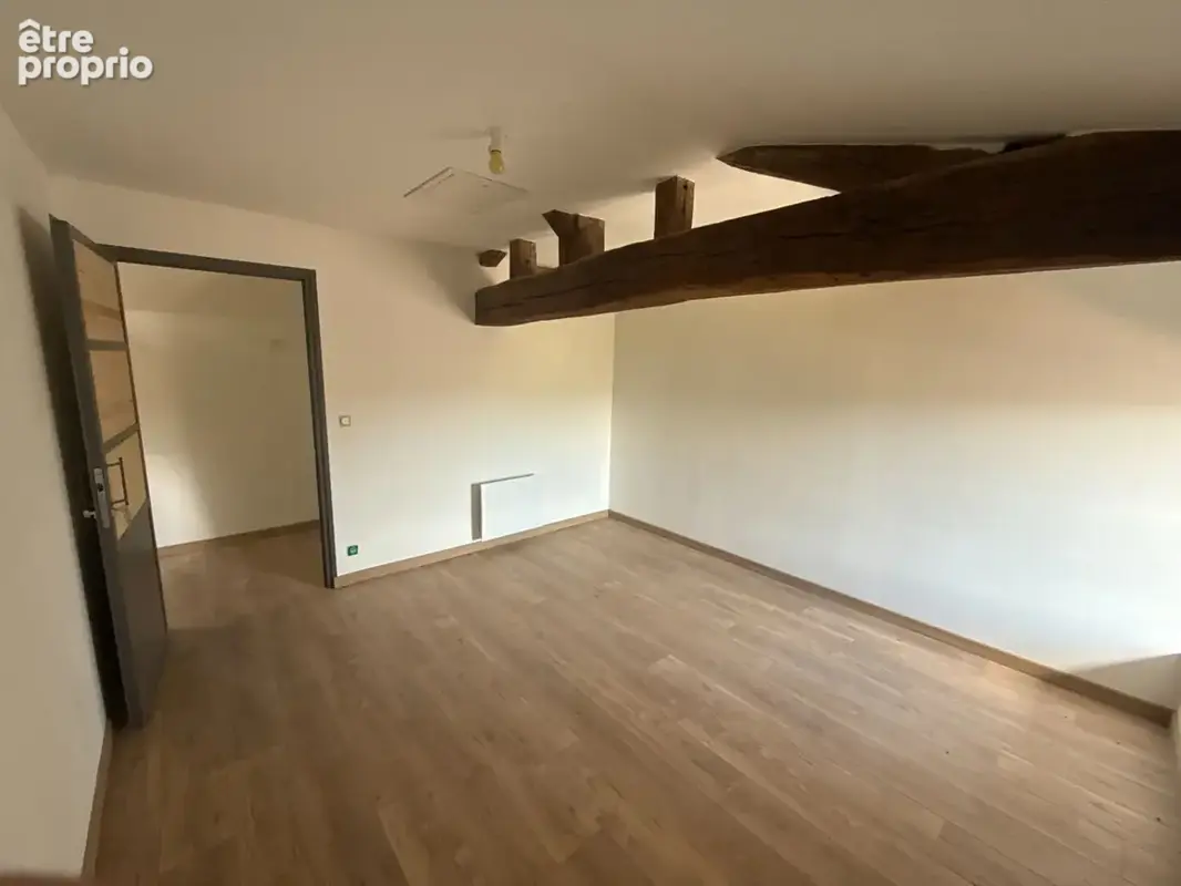 À découvrir sans tarder ? t4 entièrement rénové avec parking couvert - photo 5