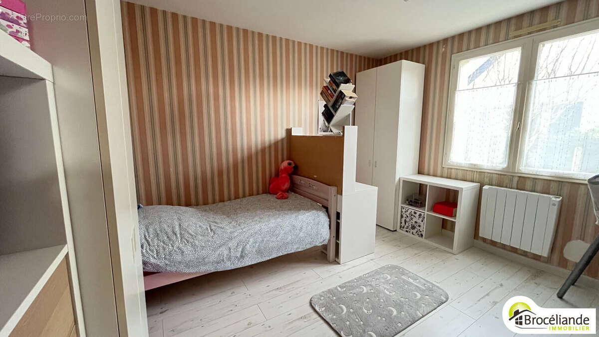 Maison à SAINT-GILLES