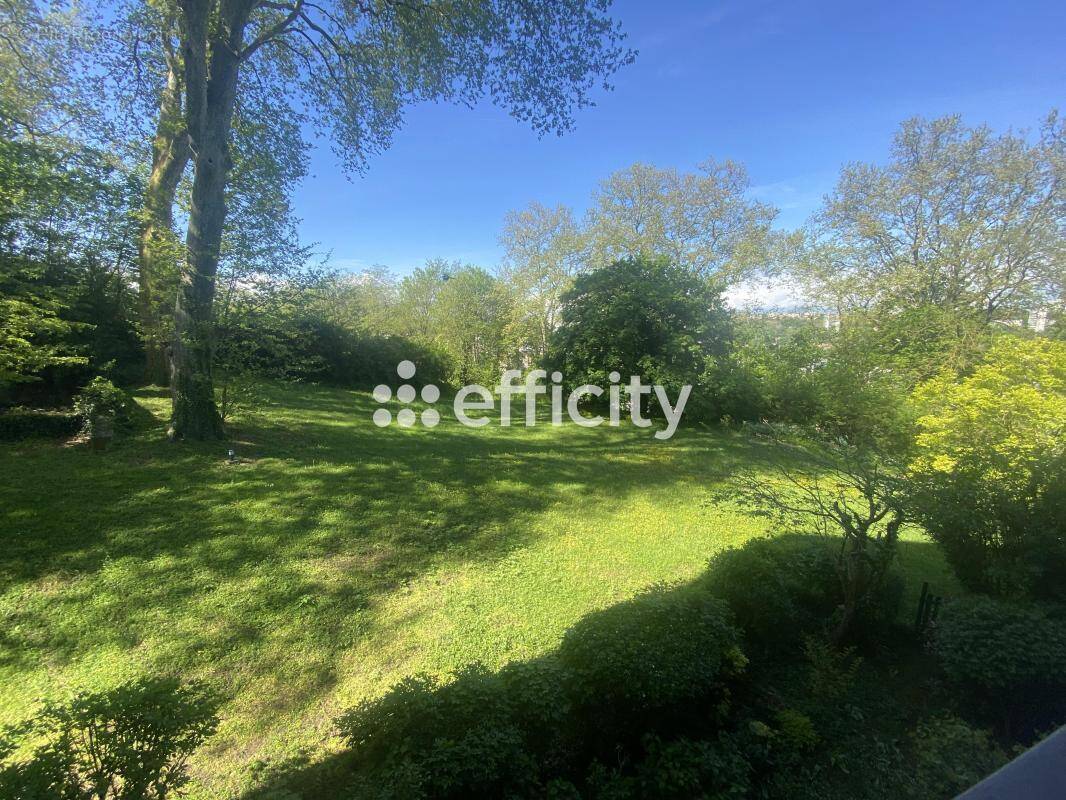 Appartement à LYON-4E