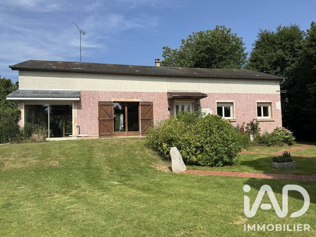 Photo 1 - Maison à BRIOT
