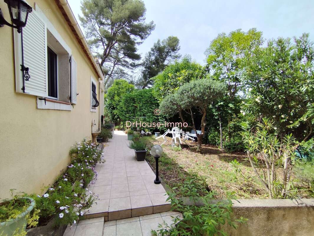 Maison à MARSEILLE-11E