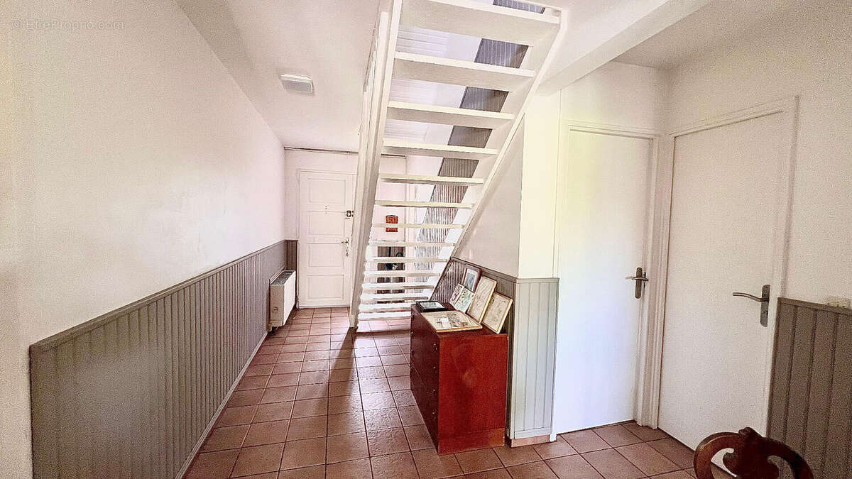Maison à MARLY-LA-VILLE