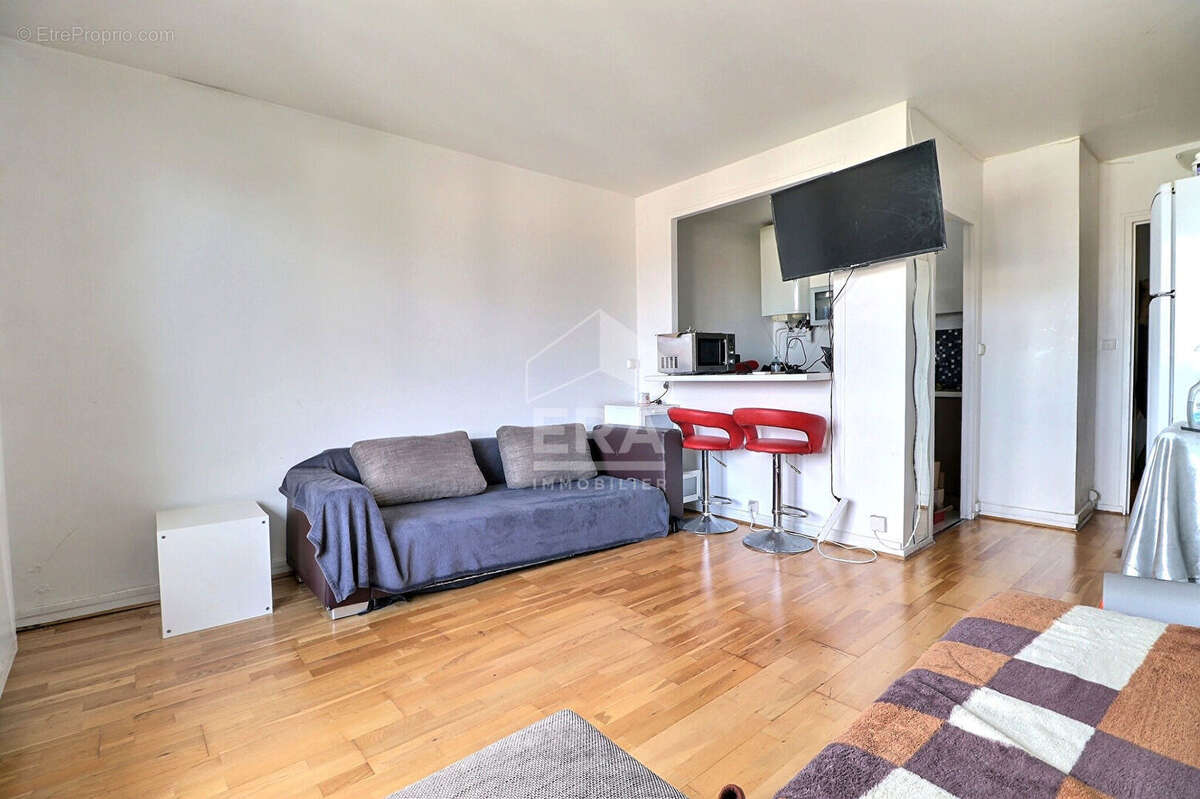 Appartement à AUBERVILLIERS