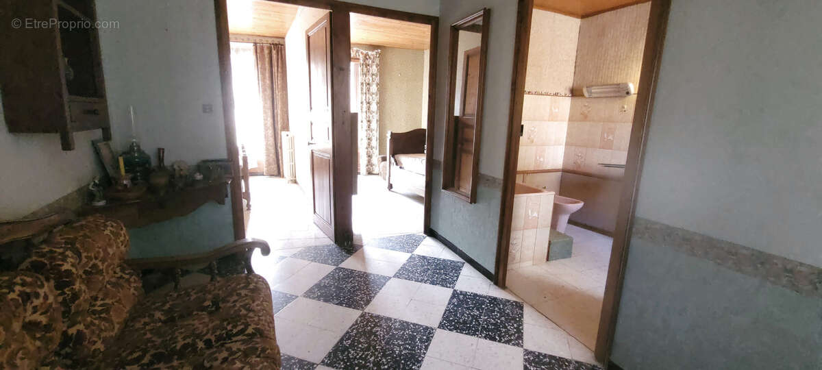 Maison à NIMES