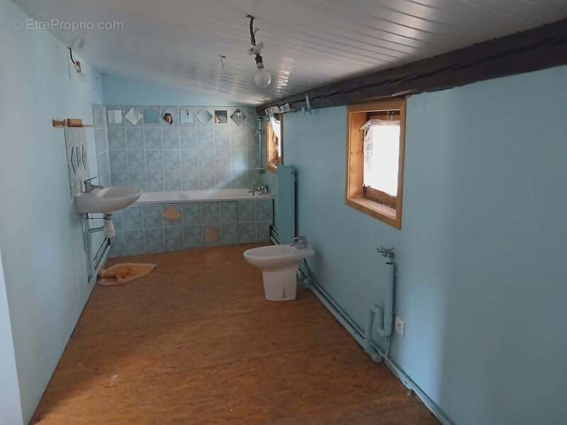 Appartement à THIERS