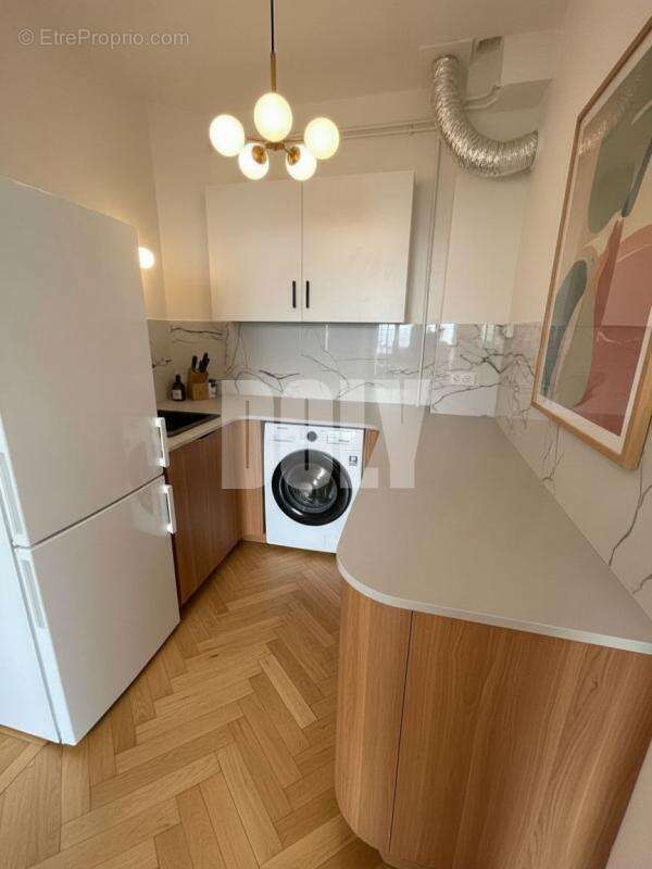 Appartement à ISSY-LES-MOULINEAUX