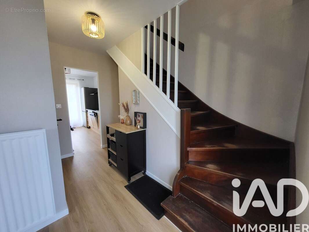 Photo 3 - Maison à SAINTE-GENEVIEVE-DES-BOIS
