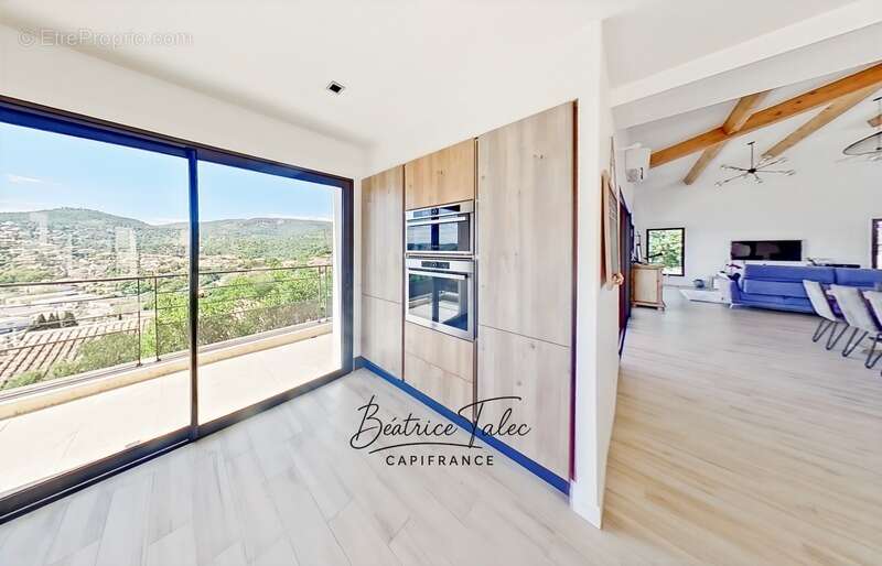 Maison à LE LAVANDOU