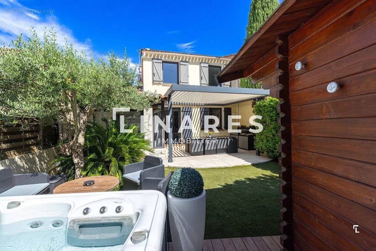 Maison à MARSEILLE-11E