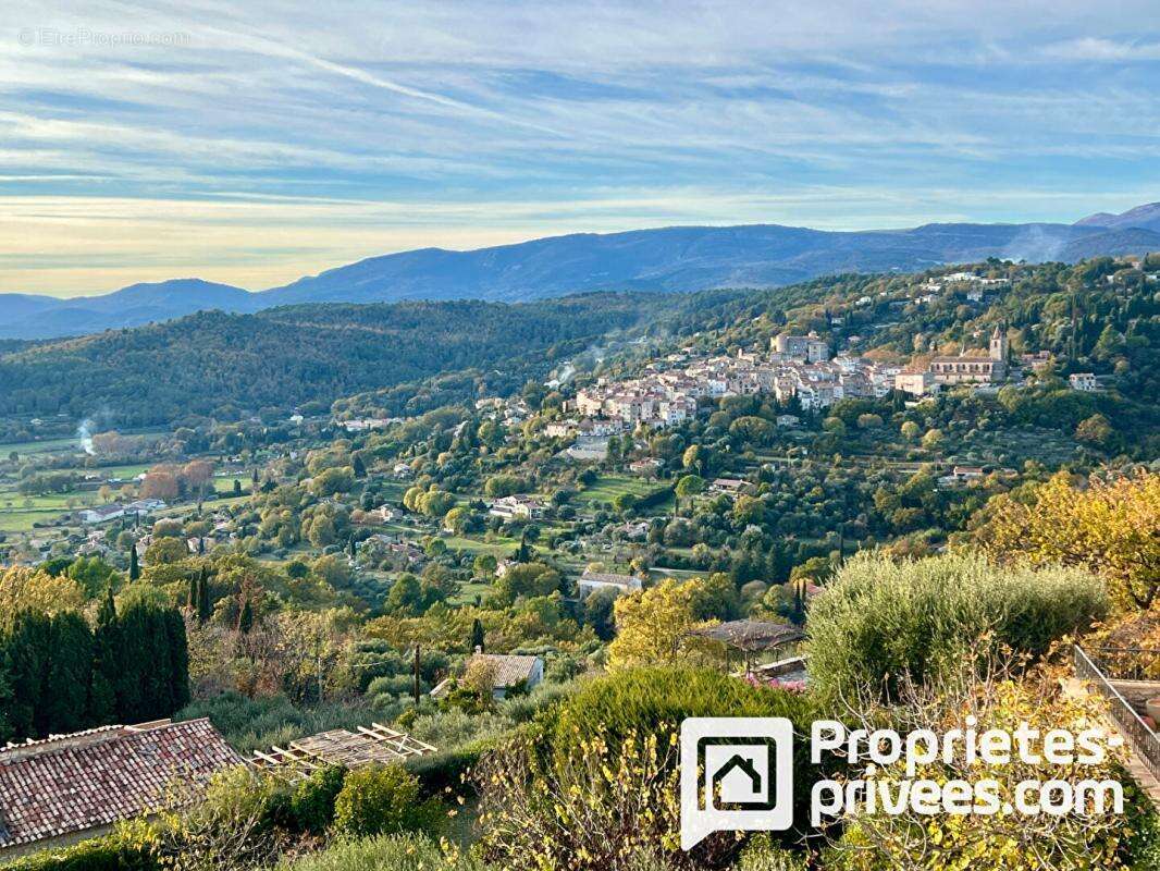 Appartement à MONTAUROUX