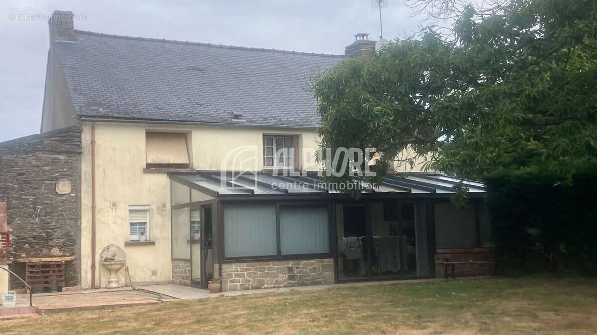 Maison Bains Sur Oust 7 pièce(s) 152 m2 - photo 3