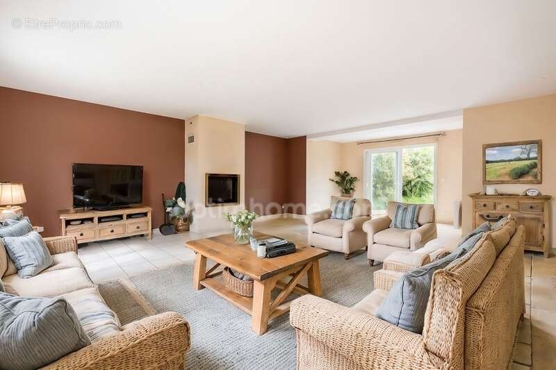 Maison à MAGNY-EN-VEXIN