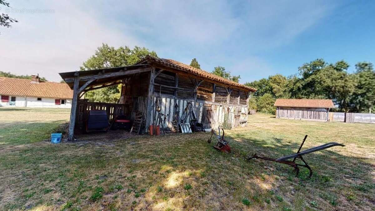 Maison à SABRES