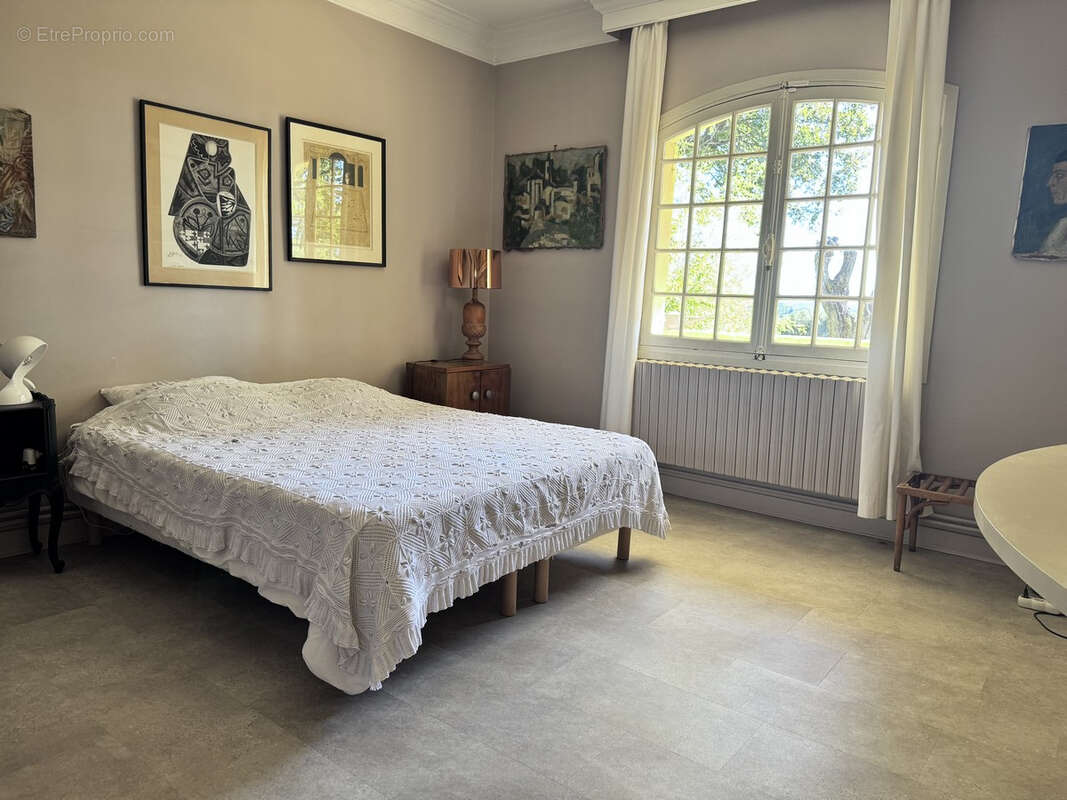 Maison à VILLENEUVE-LES-AVIGNON