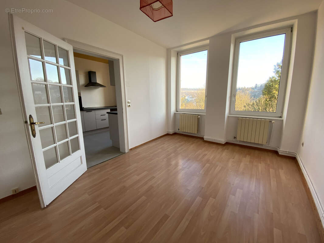 Appartement à HOMBOURG-HAUT