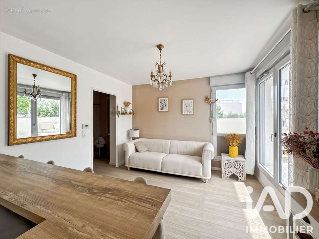Appartement 41 m² à Longpont-Sur-Orge  - photo 2