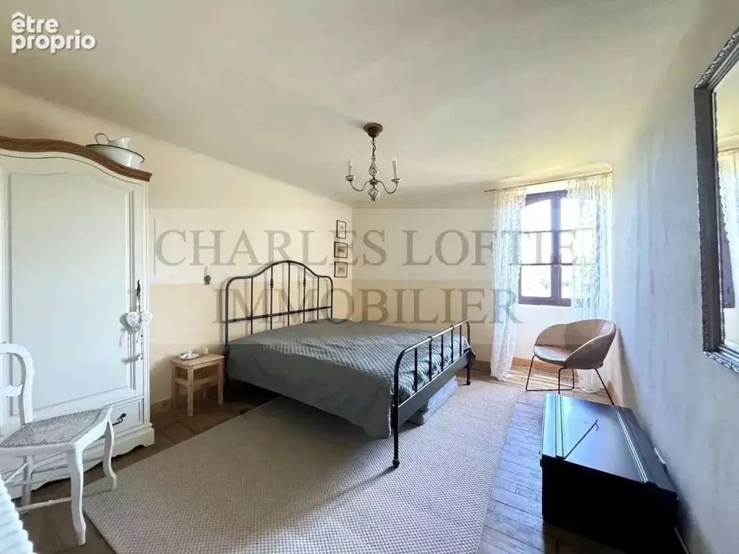 Ferme restaurée sur 1,4 ha de terrain - photo 25
