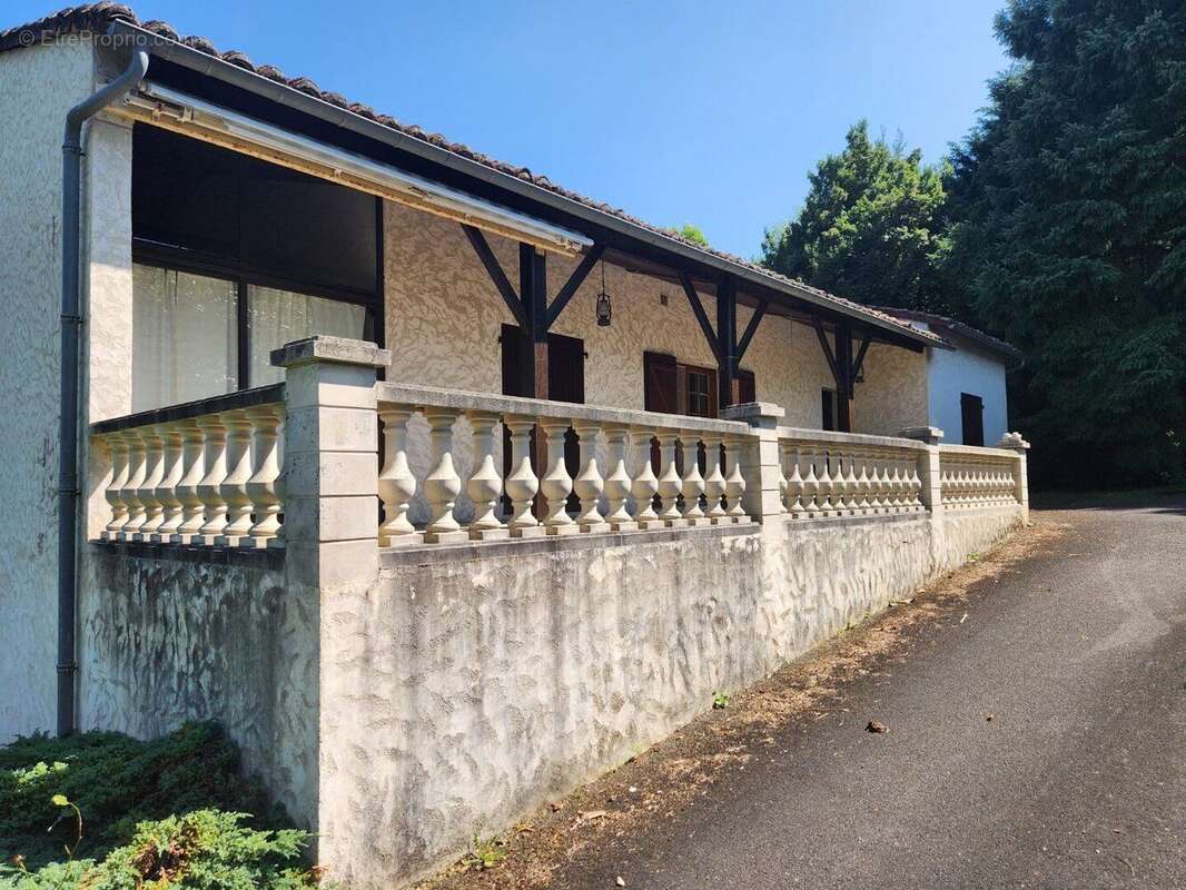 Maison à ALLOUE