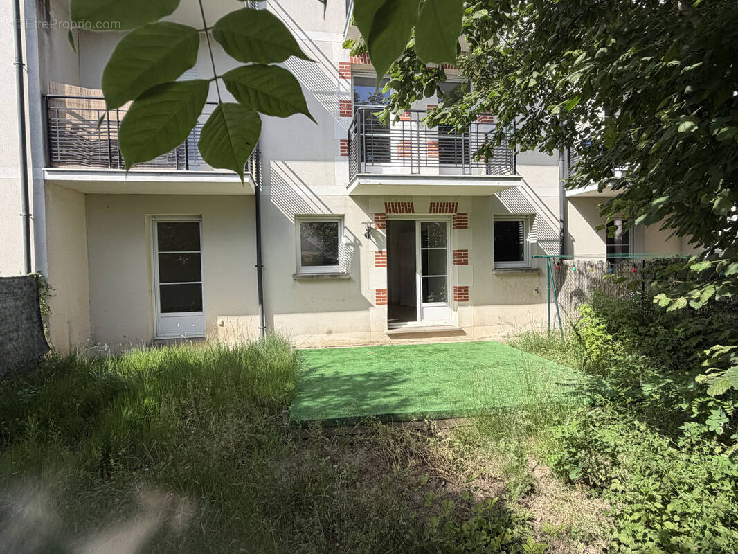 Appartement à SAINT-DENIS-EN-VAL