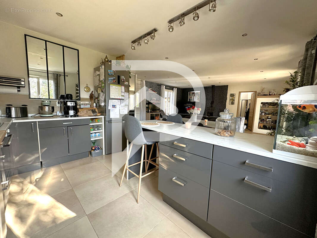 Maison à SOREL-MOUSSEL