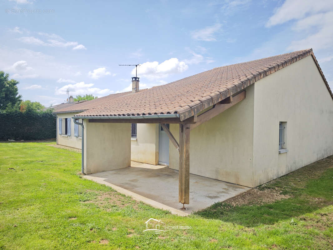 Maison à LEZAY