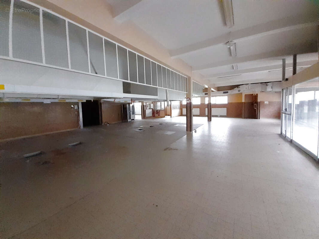 Appartement à YZEURE