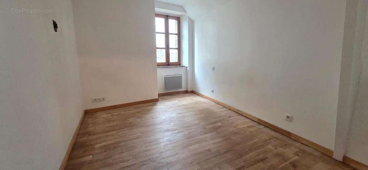 Maison à SAINT-SULIAC