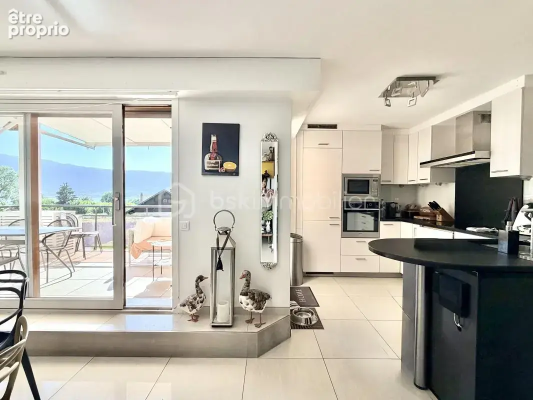 Appartement T3 en duplex avec cave et garage, à 2 pas du lac à Veyrier-du-Lac - photo 8