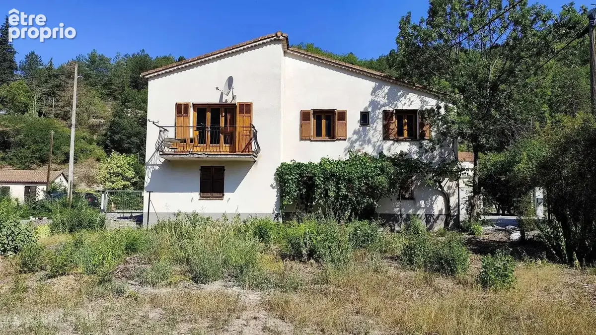 Maison à PUGET-THENIERS