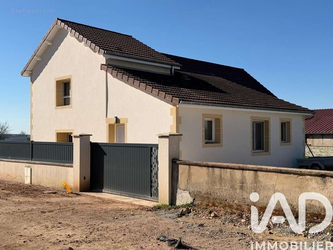 Photo 2 - Maison à PARAY-LE-MONIAL