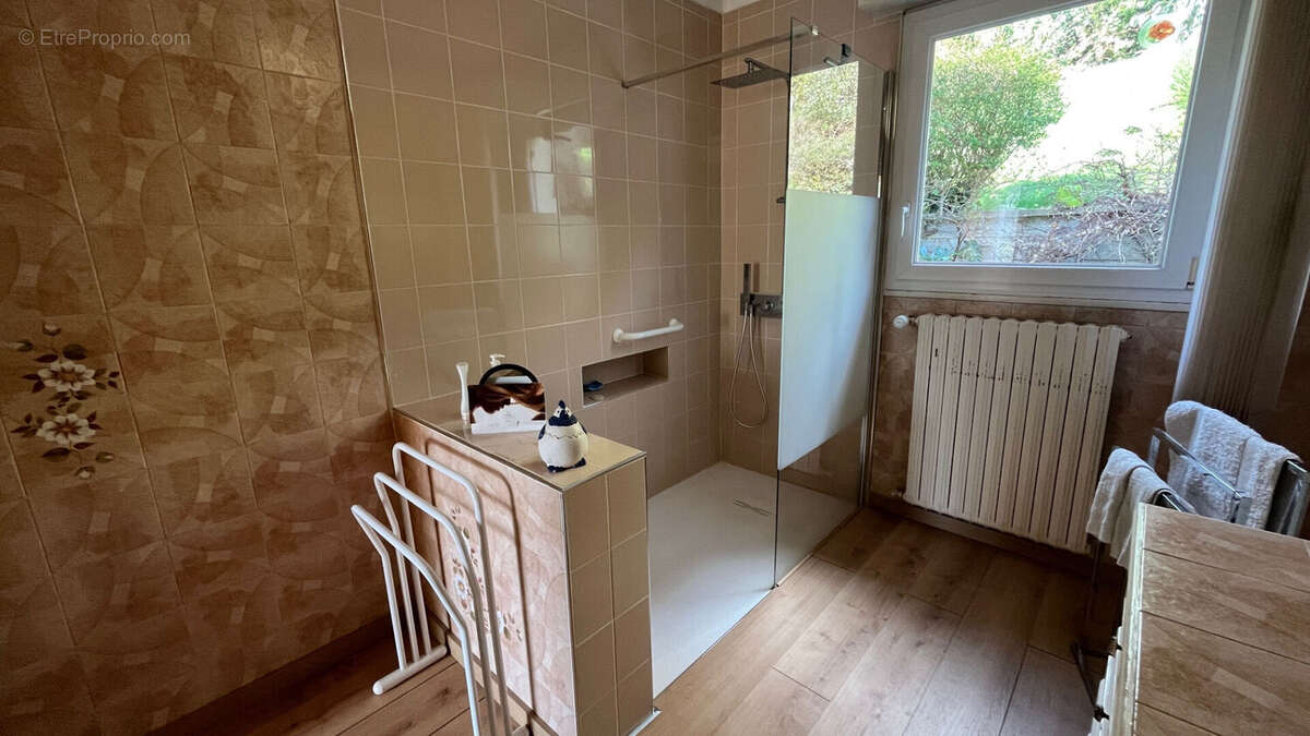 Maison à ERGUE-GABERIC