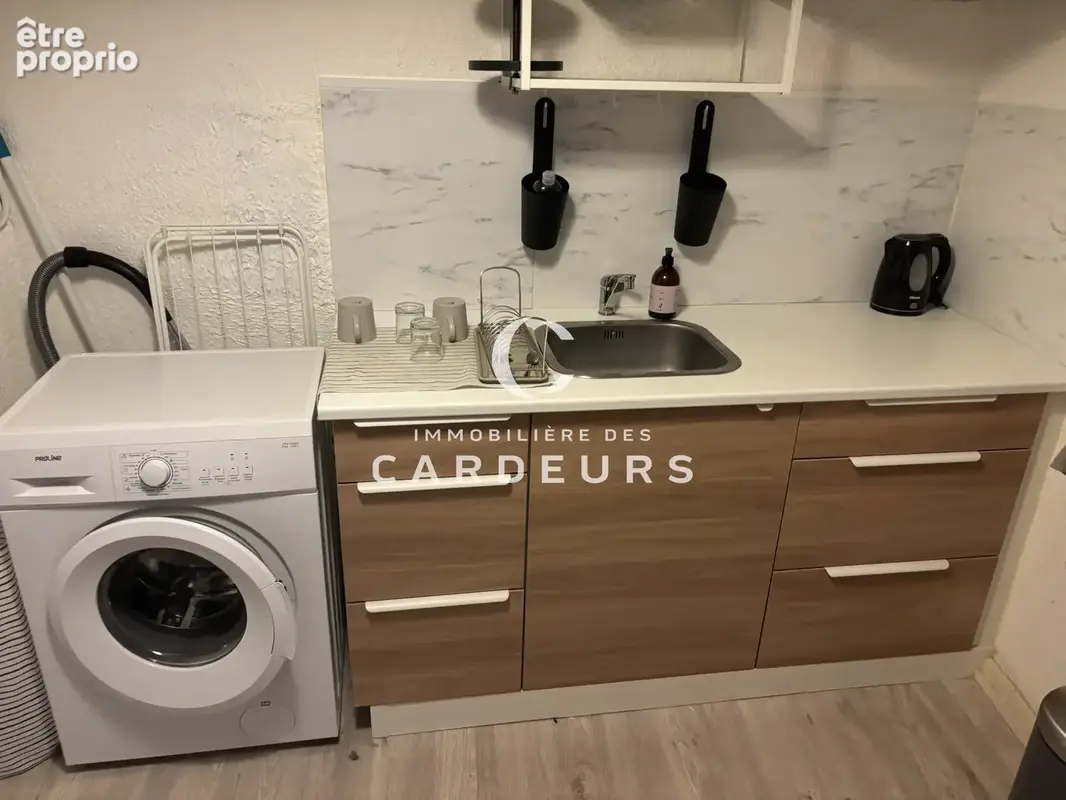 Vente grand studio mezzanine, Aix en Provence, centre ville. - photo 6